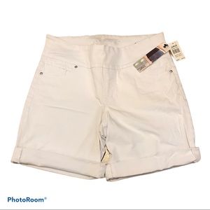 NWT jag jeans white shorts